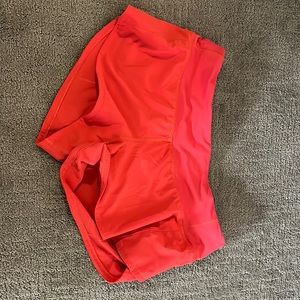 lululemon speed up shorts 2.5